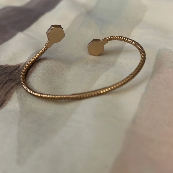 Kendra Scott bracelet - Picture 2 of 3